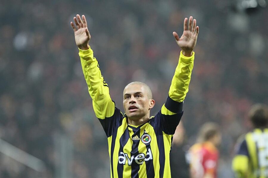 Alex de Souza’dan hayranlarına ‘Türkçe’ mesaj