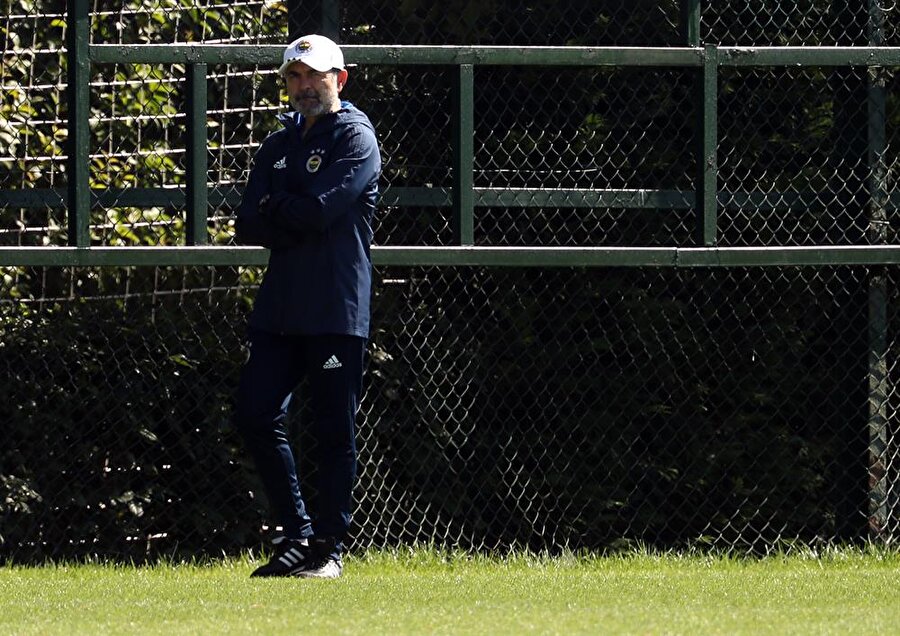 Aykut Kocaman’dan Van Persie raporu