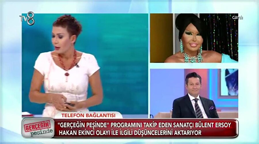 Ailenin birbirlerine olan hitap şekline de sinirlenen Ersoy; "Bir anneye 85 milyonun önünde böyle hitap eden evlat olmaz olsun" diyerek sert tepki gösterdi.

                                    
                                