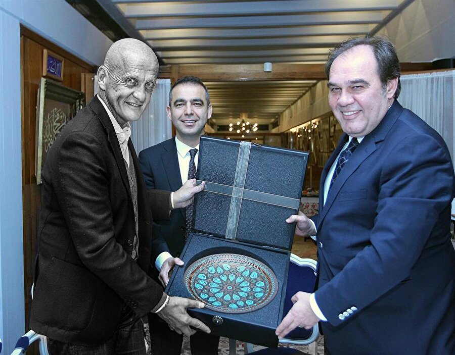 Collina Şike