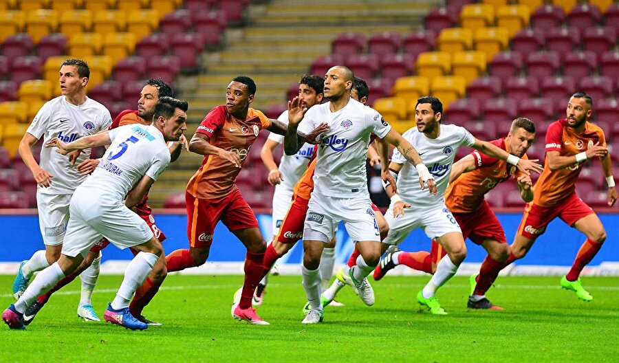Süper Lig'de önemli maçlar oynanacak

                                    Süper Lig'de 5. haftaya Evkur Yeni Malatyaspor-Bursaspor, Galatasaray-Kasımpaşa,Teleset Mobilya Akhisarspor-Kardemir Karabükspormüsabakalarıyla devam edilecek.
                                