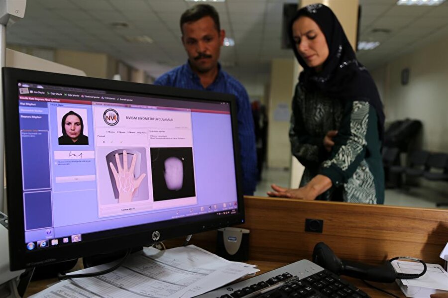 Milyonlarca vatandaşa müjde: ​Çipli kimliklerde yeni dönem başlıyor