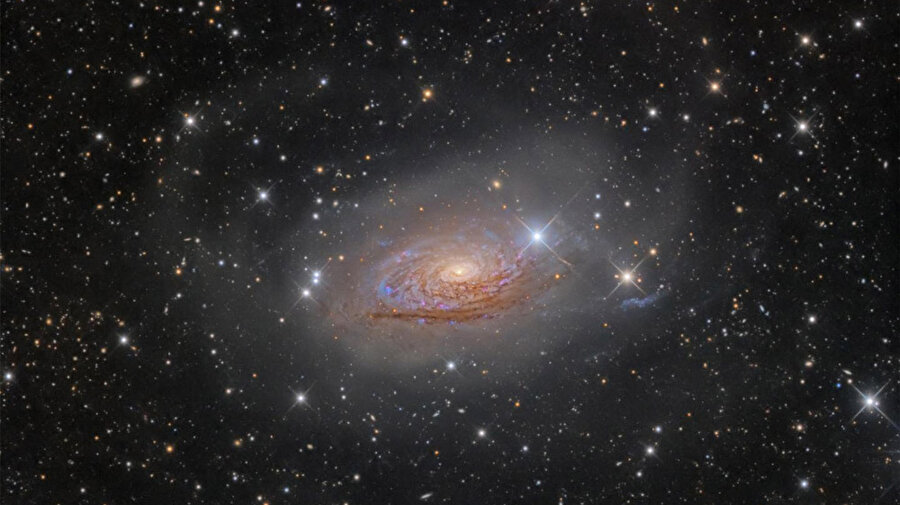 Galaksiler: Oleg Bryzgalov – M63: Star Streams and the Sunflower Galaxy

