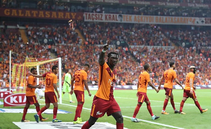 Galatasaray'da 4 bomba transfer yolda! Kontratlar ocak ayında imzalanacak