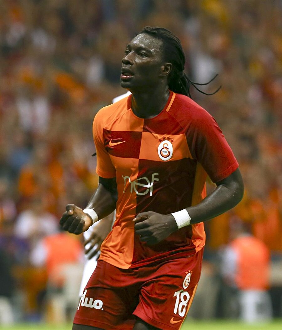 Gomis, Avrupa devleriyle yarışıyor