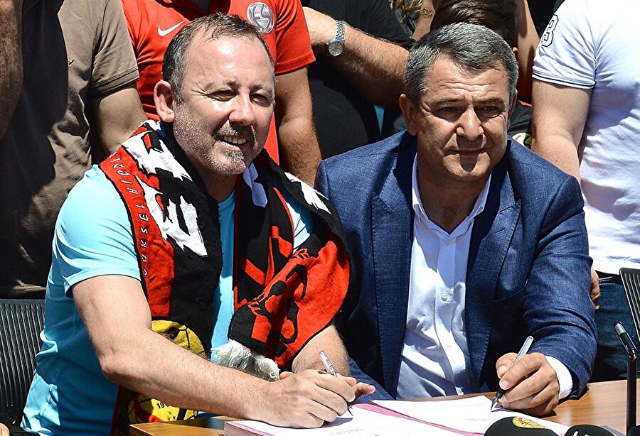 Eskişehir şok: Sergen Yalçın istifa etti!