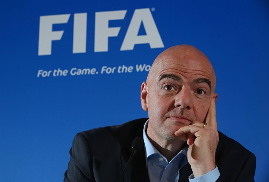 Infantino'dan kulüplere sert sözler