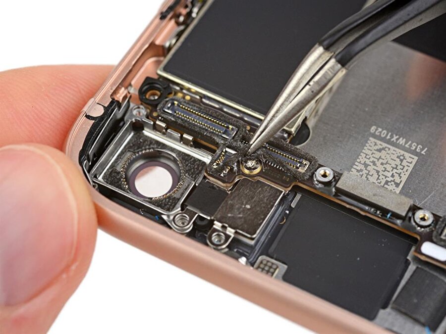 iPhone 8