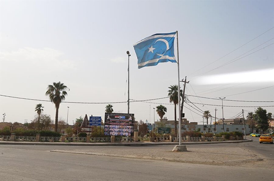 Gayrimeşru referandumu Türkmenler boykot etti.