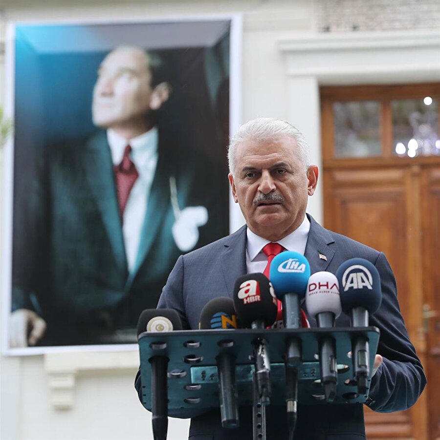 Başbakan Yıldırım: Türkiye'den Süleymaniye ve Erbil'e uçuşlar iptal 