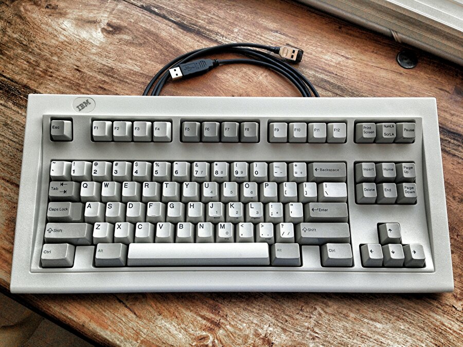 Eski klavyeler

                                    
                                    
                                    
                                    
                                
                                
                                
                                