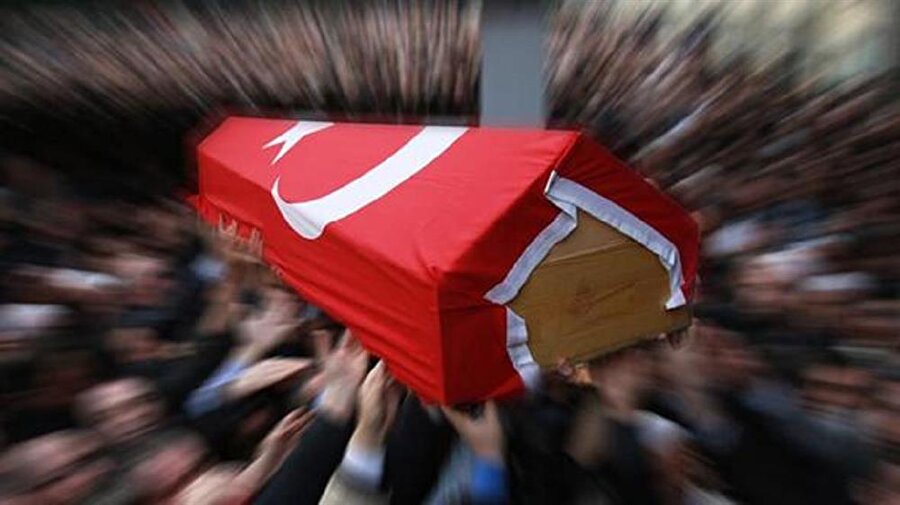 Ağrı'nın Doğubayazıt ilçesinde terör örgütü PKK ile çıkan çatışmada 2 asker ve 2 güvenlik korucusu şehit oldu.
