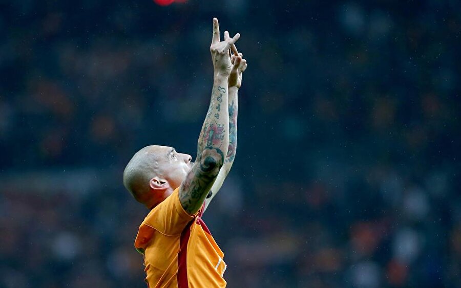 Negredo, sosyal medyada fena alay konusu oldu.