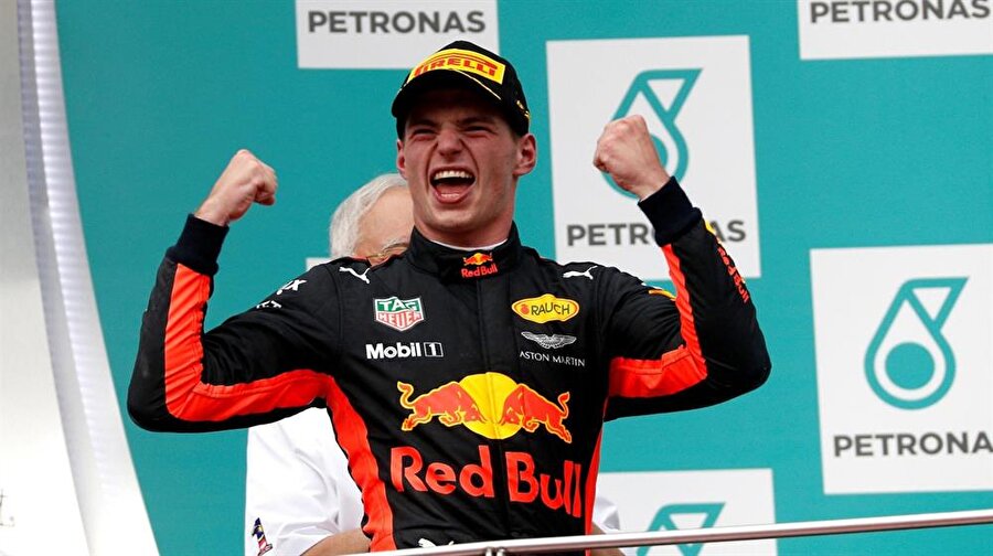 Malezya'da zirve Verstappen