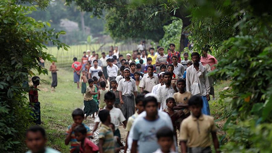 Arakan’a dikkat çekmek için "Ölüme Sürgün" organizasyonu düzenlenecek 
Aile ve Sosyal Politikalar Bakanı Fatma Betül Sayan Kaya, Arakanlı Müslümanların durumuna dikkat çekmek için düzenlenen "Ölüme Sürgün" başlıklı organizasyonda kadın sivil toplum kuruluşu temsilcileriyle bir araya gelecek.