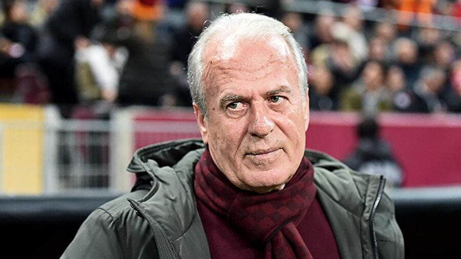 ​Mustafa Denizli Süper Lig'e geri dönüyor: Çaykur Rizespor teklif yapacak