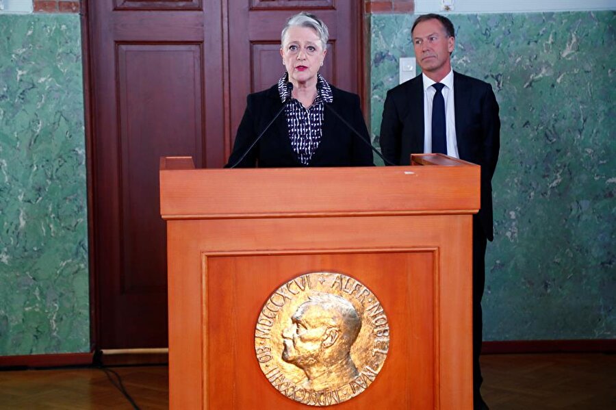 Norveç Nobel Komitesi Başkanı Berit Reiss-Andersen, Nobel Barış Ödülü 2017'nin ödülünü açıkladı