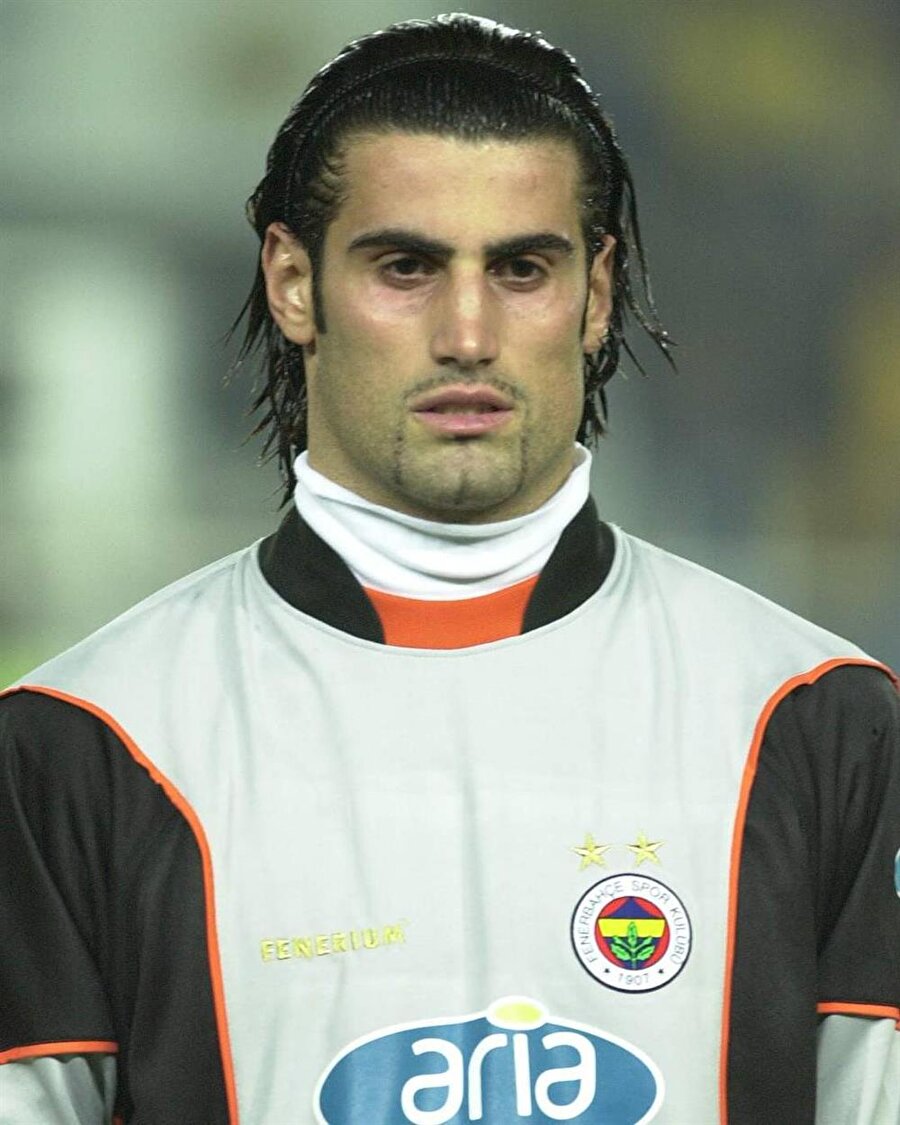 
                                    
                                    
                                    Ancak o bunları hayal etmekle kalmadı… Yeteneklerini disiplinli çalışmayla birleştiren Volkan 2002’de Kartalspor’dan Fenerbahçe’ye transfer oldu.
                                
                                
                                