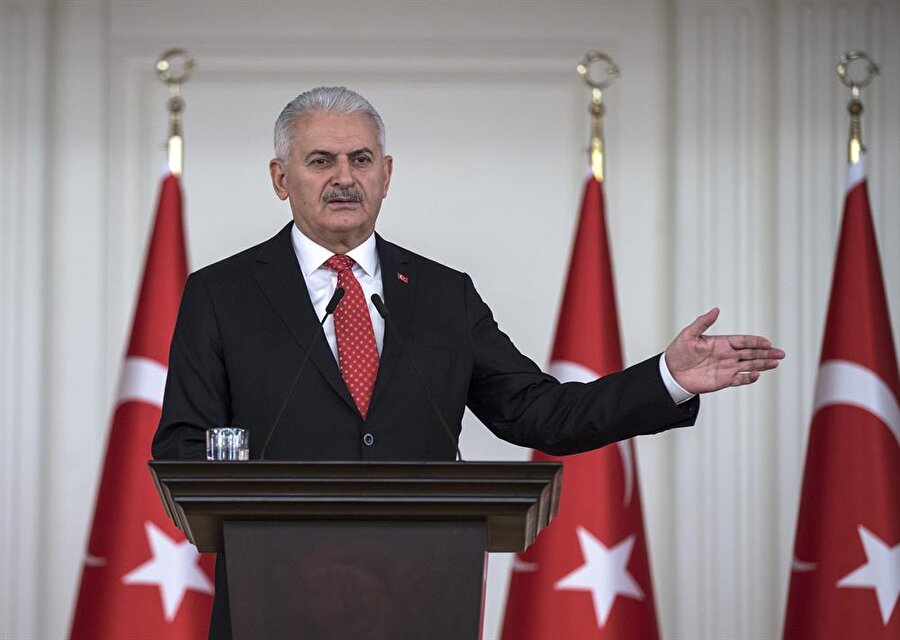 Binali Yıldırım'dan Amerika'nın vize skandalına ilişkin açıklama geldi.