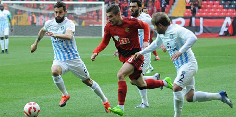 TFF 1. Lig'de kritik maç: Adana Demirspor-Eskişehirspor