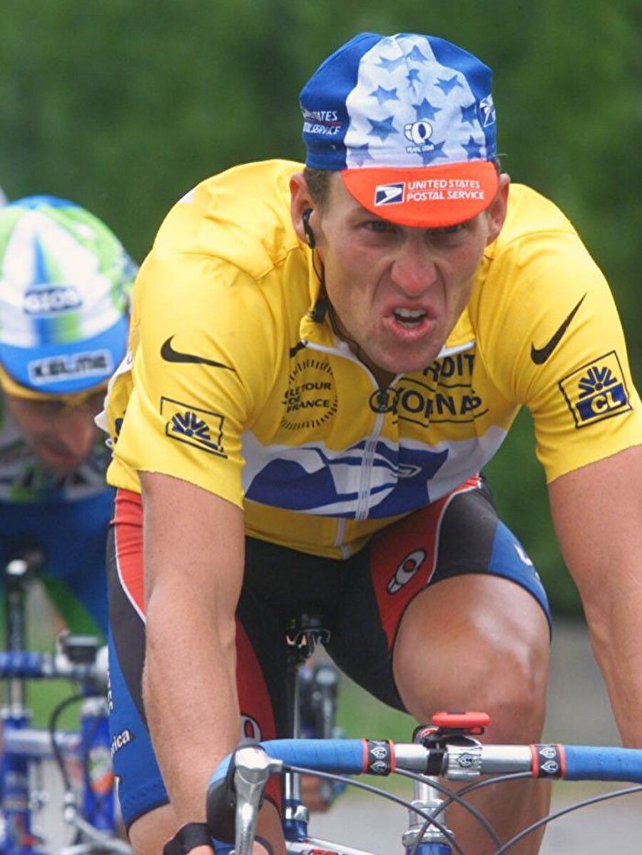 1999'da Fransız Bisiklet Turu'na katılan Armstrong, hayatının en büyük başarısını elde etti. 
