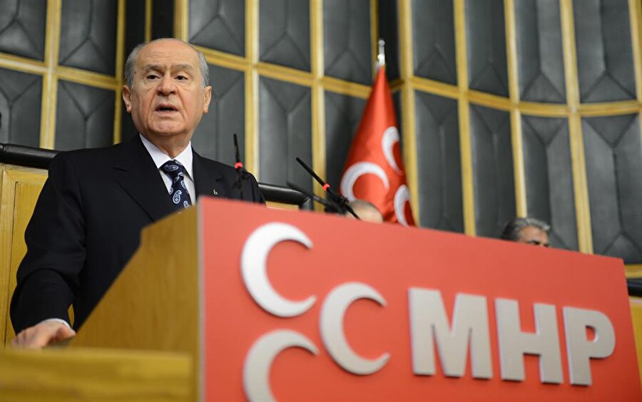 Partilerin grup toplantıları olacak

                                    
                                    
                                    AK Parti, CHP, HDP ve MHP Meclis grup toplantıları düzenlenecek.
                                
                                
                                