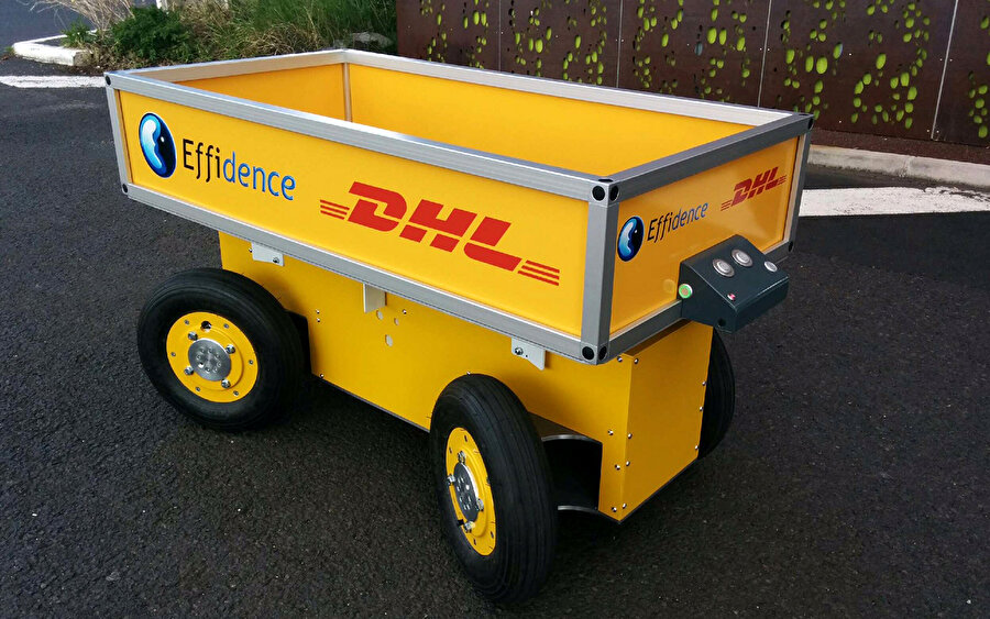 DHL'in postacı robotu şirketin önemli projelerinden biri olarak değerlendiriliyor.