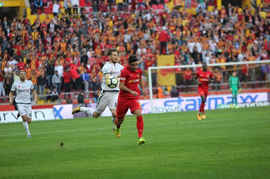 Kayserispor kendi sahasında yine kazandı
