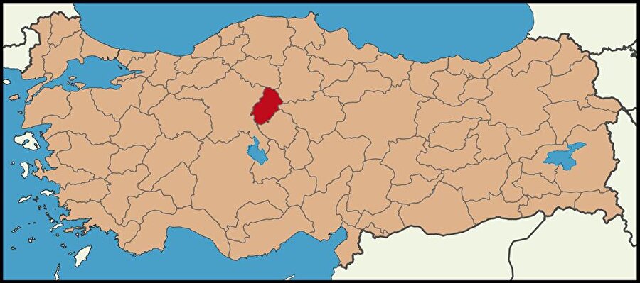 Kırıkkale

                                    
                                    
                                    
                                    Ankara’ya bağlı olan Kırıkkale 21 Haziran 1989 tarihinde dönemin başbakanı Turgut Özal tarafından yapılan törenle il olmuştur. Türkiye'nin 71. ili olan Kırıkkale'nin nüfusu yaklaşık 280 bindir.
                                
                                
                                
                                