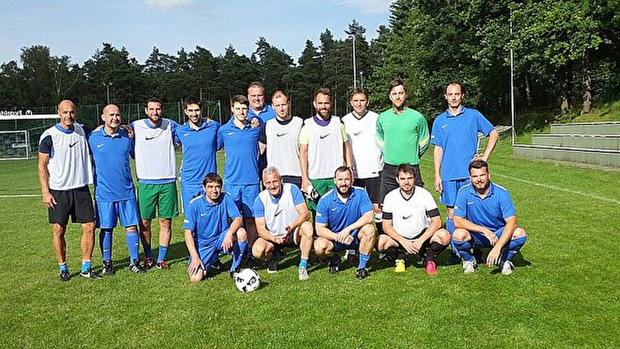 Tommy’in altyapı kariyeri ise çok da kötü değil.

                                    
                                    
                                    
                                    
                                    
                                
                                
                                
                                
                                