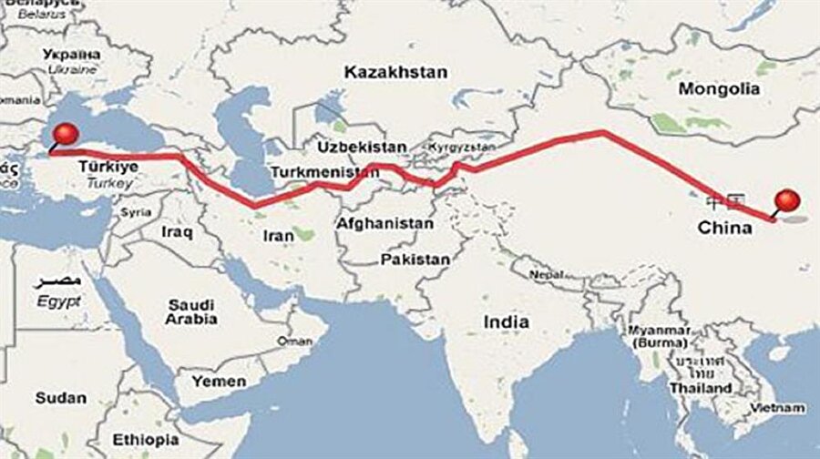 Bakü-Tiflis-Kars demiryolu hattı
Cumhurbaşkanı Erdoğan, Azerbaycan Cumhurbaşkanı Aliyev ve Gürcistan Başbakanı Kvirikaşvili'nin katılımıyla 30 Ekim'de ilk resmi tren seferinin yapılacağı Bakü-Tiflis-Kars demiryolu hattında yıllık 50 milyon ton yük taşınabilecek.