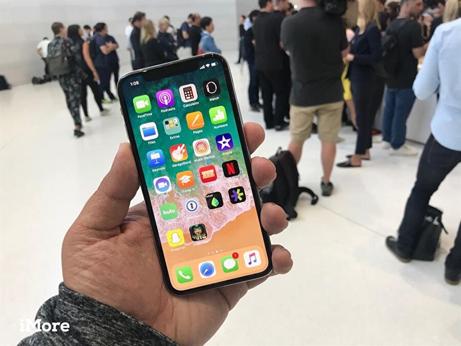 iPhone X