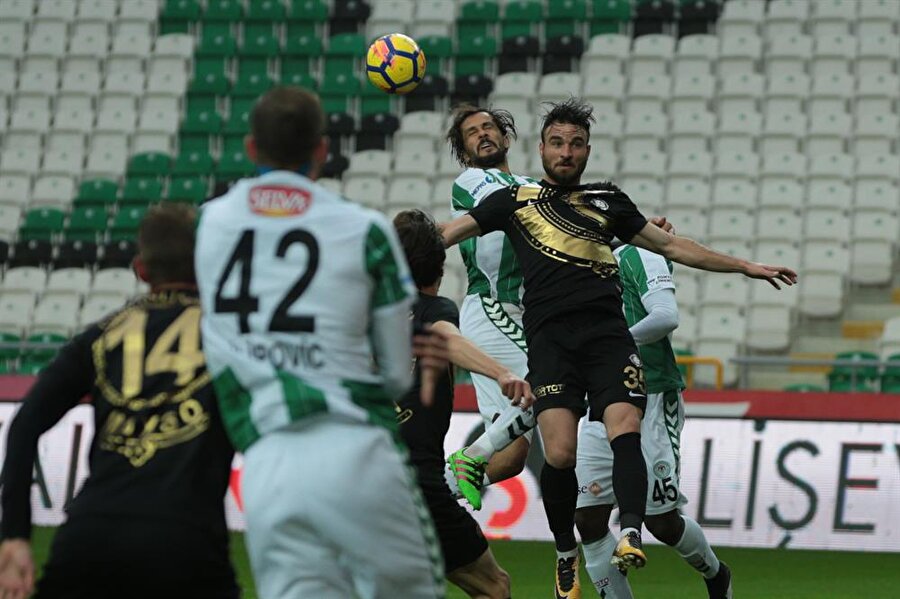 Konyaspor-Osmanlıspor canlı anlatım