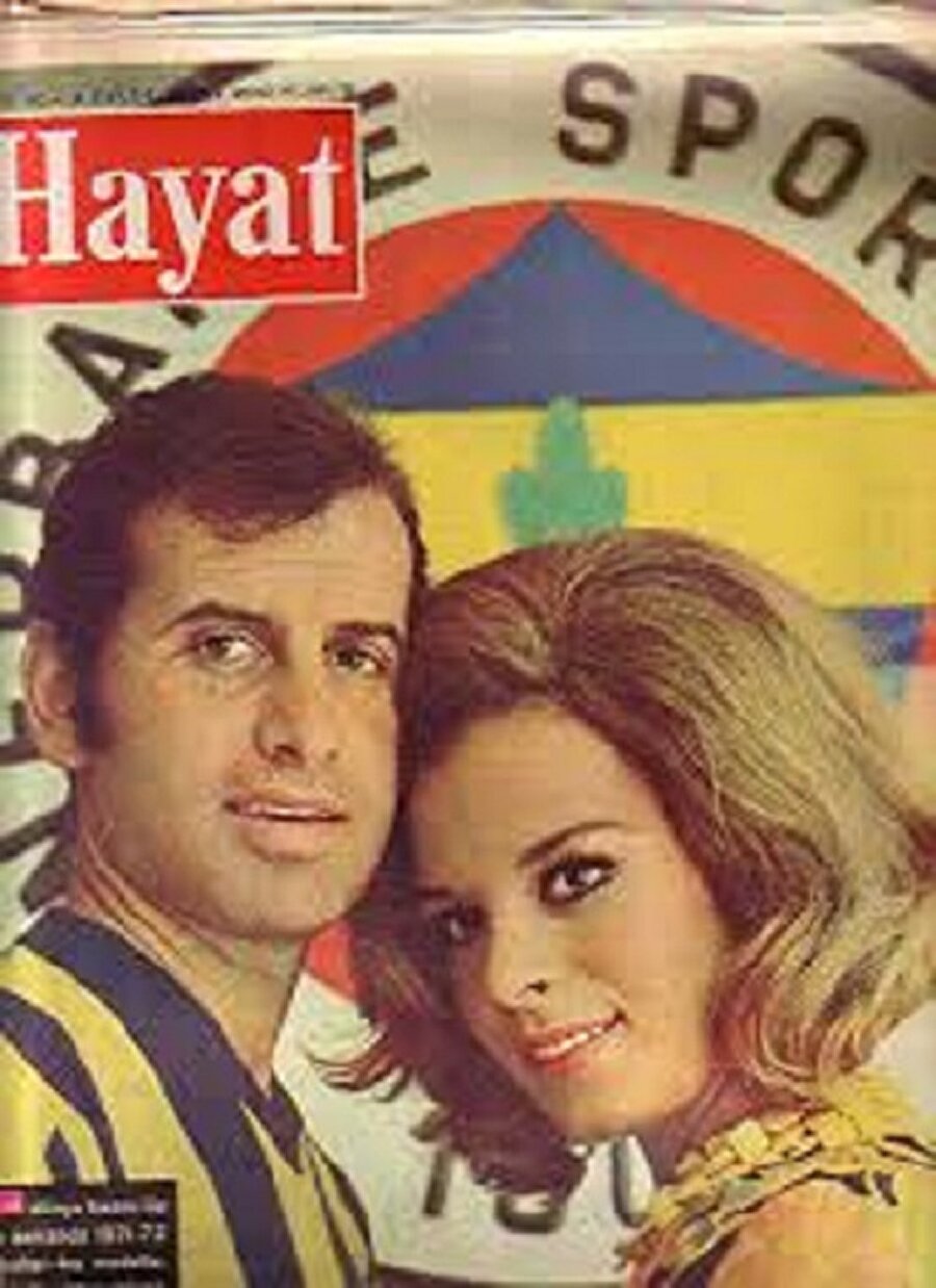 8 Ağustos 1968 tarihinde Fenerbahçe’nin yıldız ismi Selim Soydan ile evlendi.

                                    
                                    
                                    
                                
                                
                                