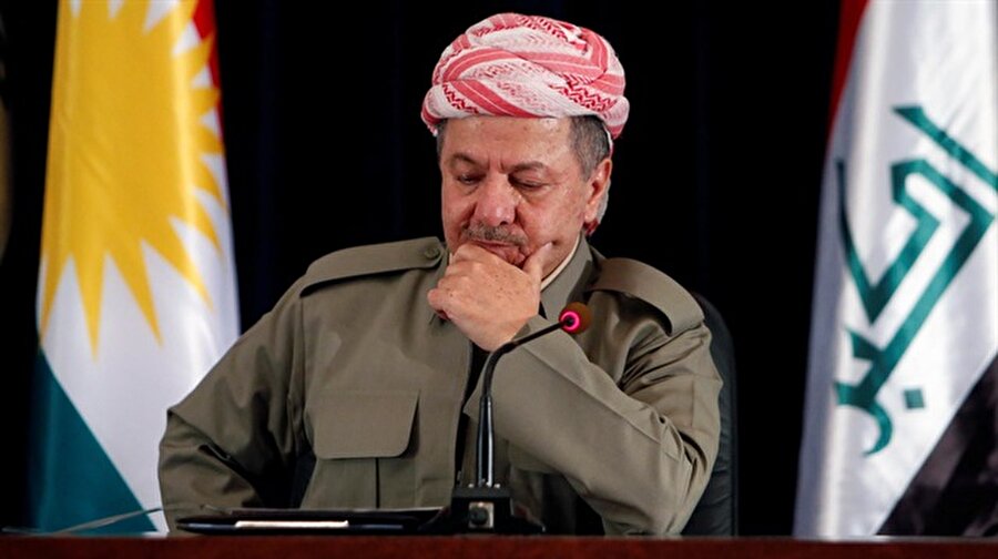 Barzani, 1 Kasım'dan sonra görevine devam etmeyecek

                                    
                                    Irak Kürt Bölgesel Yönetimi (IKBY) Başkanı Mesut Barzani'nin istifa edip etmeyeceği tartışılırken, Barzani kanadından resmi açıklama geldi. Barzani'nin IKBY meclisine gönderdiği mektupta, 1 Kasım itibarıyla sona eren başkanlık görevine "devam etmeyeceği ve süresinin uzatılmasını da kabul etmediği" bildirildi.
                                
                                