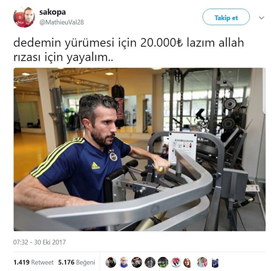 Van Persie de Unutulmadı

                                    
                                    
                                    
                                    
                                
                                
                                
                                