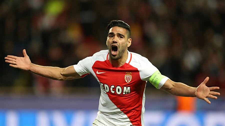 ​Monaco açıkladı! Falcao, İstanbul’a geliyor mu? 