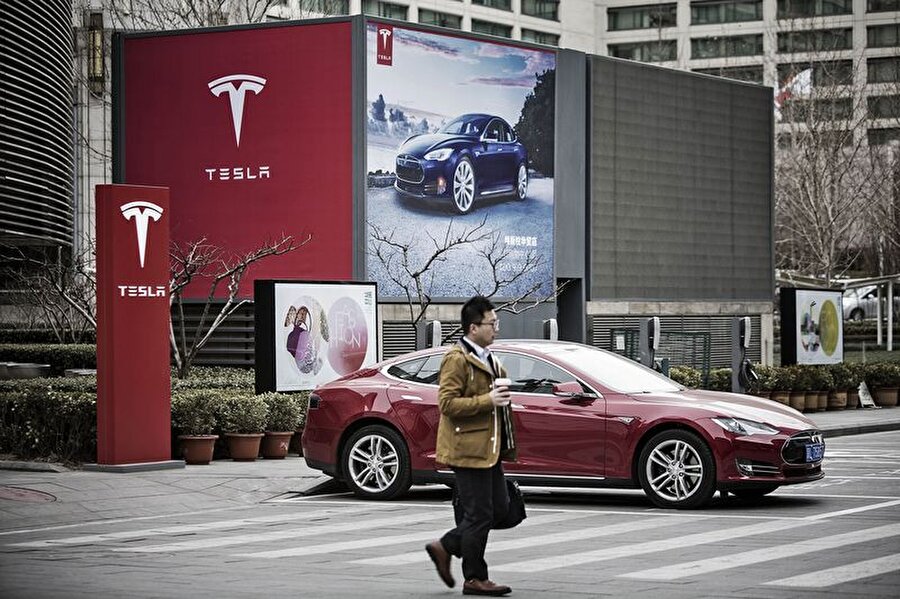 Tesla Çin