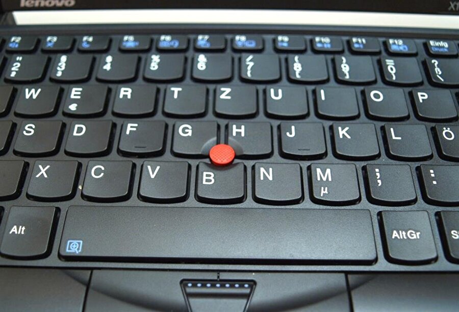 Lenovo trackpoint