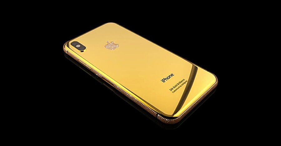 
                                    
                                    
                                    Londra ve Dubai'de faaliyet gösteren Goldgenie markasını taşıyan Swaroski Style isimli cihaz, 24 ayar altın, pembe altın veya platinyuma batırılmış kasa ile Swaroski taş süslemesiyle dikkat çekiyor. 64 GB'lık iPhone X'in işlenmiş versiyonuna 2847 sterlin (14.470 ₺) fiyat biçilmiş.
                                
                                
                                
