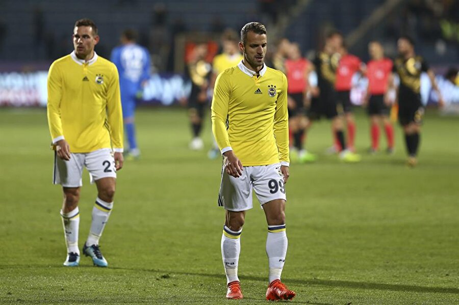 Fenerbahçe tarihe geçti! 27 yılın en kötüsü