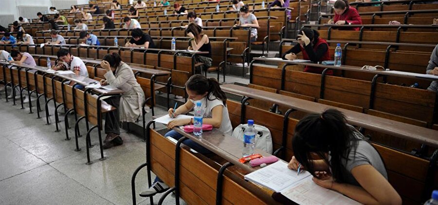 ÖSYM yeni yılın sınav takvimini açıkladı