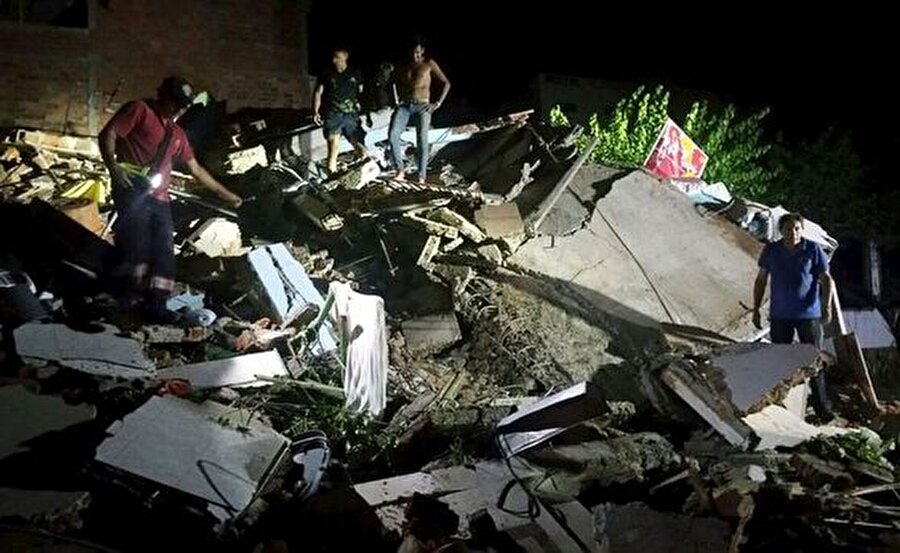 16 Nisan 2016 - Ekvador - 7,8

                                    
                                    
                                    
                                    
                                    
                                    
                                    
                                    
                                    16 Nisan 2016’da Ekvador’da yaşanan 7,8 büyüklüğünde depremde bin kişi hayatını kaybetti. 16 bin kişi de yaralandı.
                                
                                
                                
                                
                                
                                
                                
                                
                                