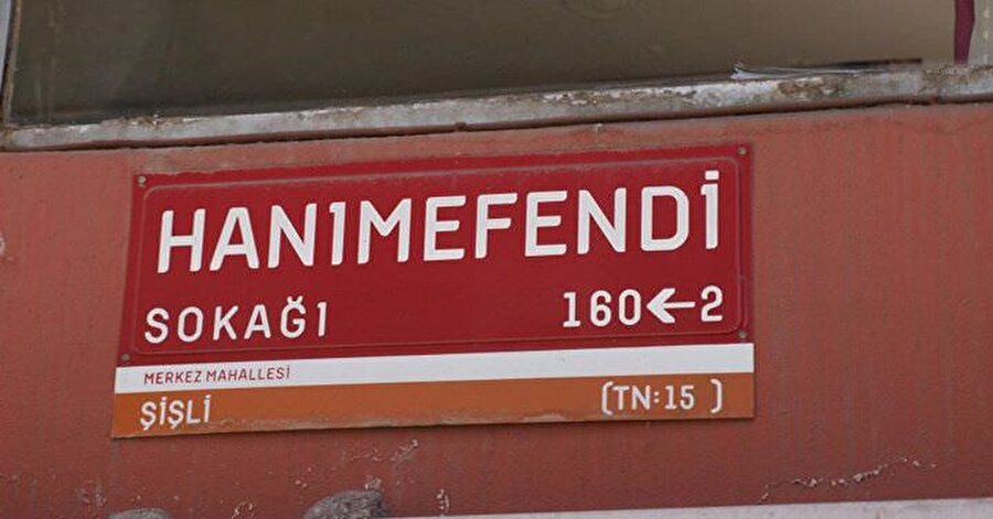 Hanımefendi sokağı