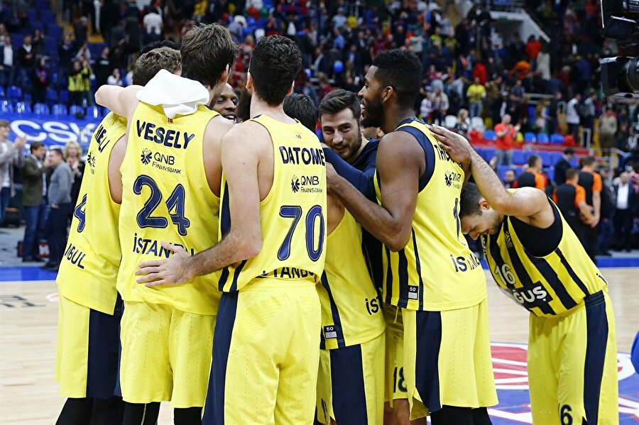 ​Fenerbahçe'den Rusya'da tarihi zafer!