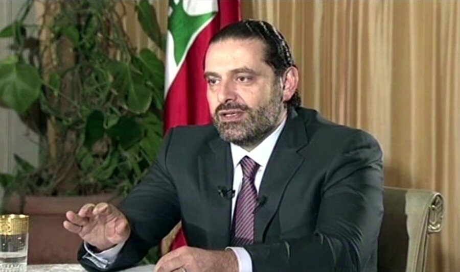 Son olarak Lübnan Başbakanı Saad Hariri, 4 Kasım’da Suudi Arabistan’da istifa etti. 

                                    
                                    
                                    
                                    
                                    
                                    
                                    
                                    Suudi Arabistan'ın başkenti Riyad'ta bir televizyon kanalının canlı yayınında istifa ettiğini açıklayan Hariri, Hizbullah ve İran'ı bölgeyi istikrarsızlaştırmakla suçladı.İran Cumhurbaşkanı Hasan Ruhani, "İran'ın pozisyonunu dikkate almadan Lübnan'da belirleyici bir karar vermek mümkün değildir." şeklinde Hizbullah üzerinden ülke üzerinde baskı kurulabileceğini açıklarken, Suudi Arabistan Hariri’nin istifasını destekleyerek Hizbullah’ın terör örgütü olduğunu ve Lübnan siyasetindeki etkisinin kırılması gerektiğini ifade etti.
                                
                                
                                
                                
                                
                                
                                
                                