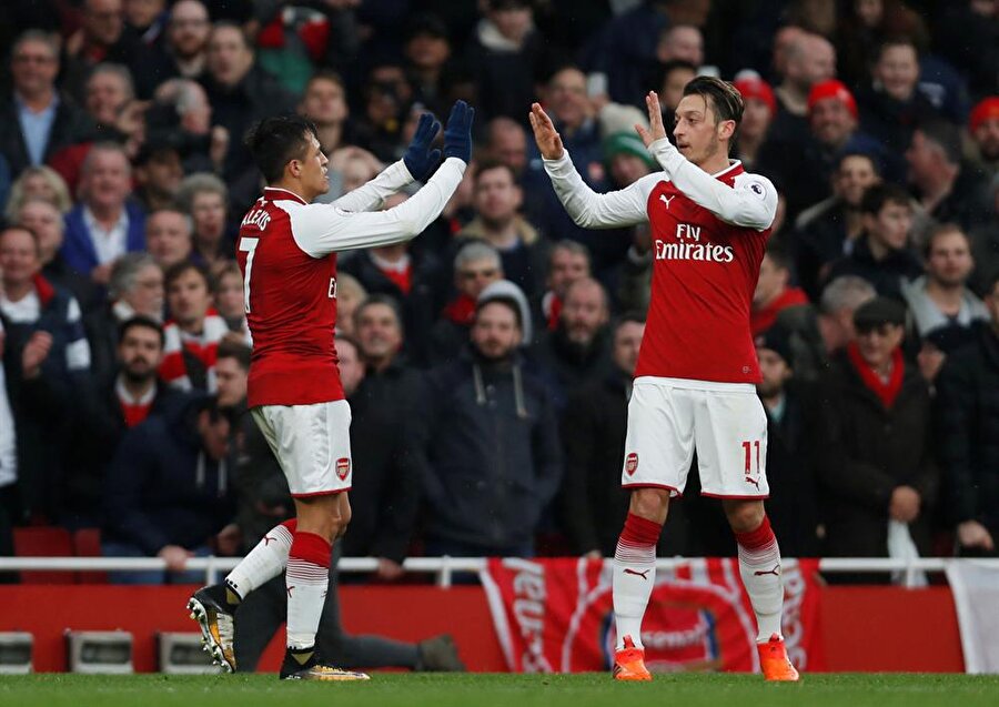 Kuzey Londra derbisinde gülen taraf Arsenal oldu