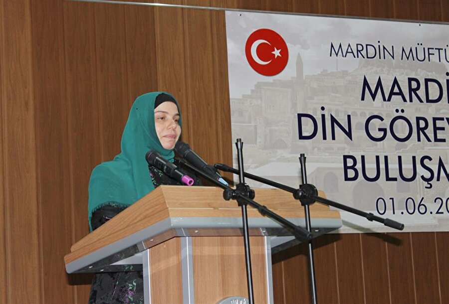 Prof. Dr. Huriye Martı 