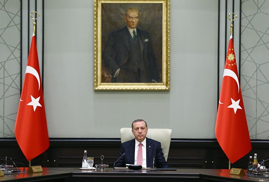 Cumhurbaşkanı Erdoğan, Bakanlar Kurulu’na başkanlık edecek

                                    Cumhurbaşkanı Recep Tayyip Erdoğan, Cumhurbaşkanlığı Külliyesi'nde Bakanlar Kurulu toplantısına başkanlık edecek.
                                