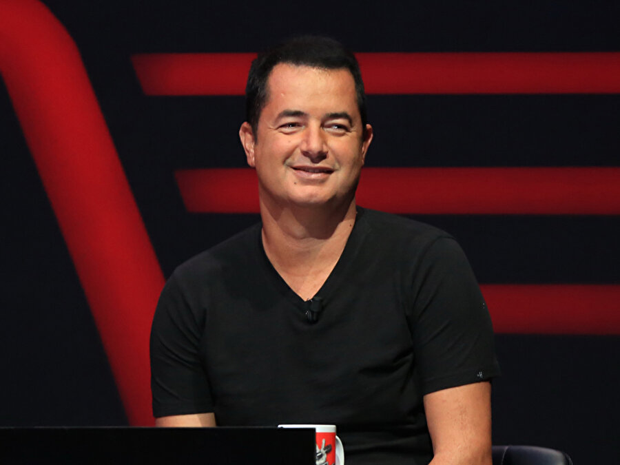 Haberi Acun duyurdu!
Acun Ilıcalı, geçtiğimiz günlerde sosyal medya hesabından Sema Aydemir'in yeniden Survivor'da yarışacağını söyledi. 